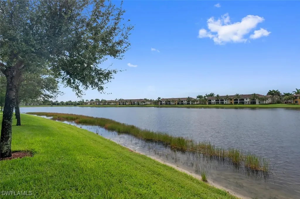 9485 Casoria Court Naples FL 34113