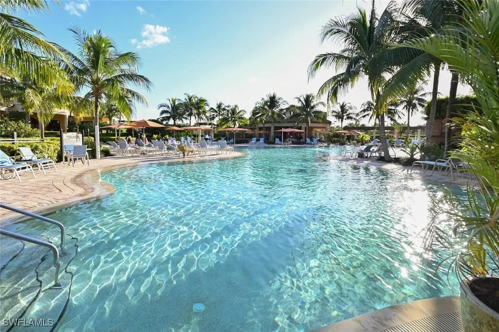 9485 Casoria Court Naples FL 34113