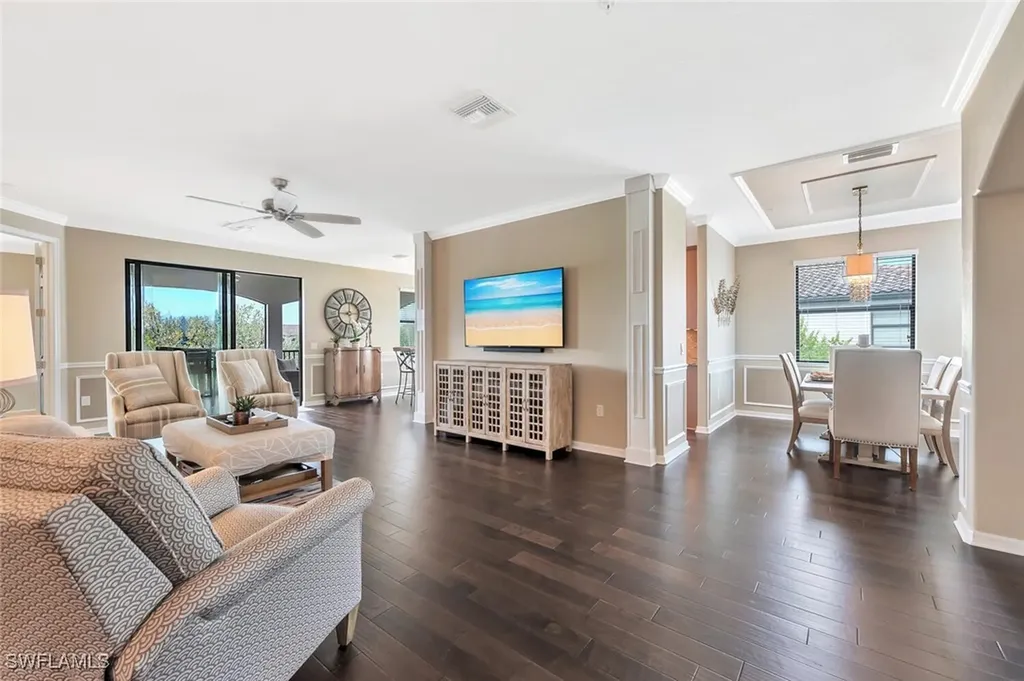 9485 Casoria Court Naples FL 34113