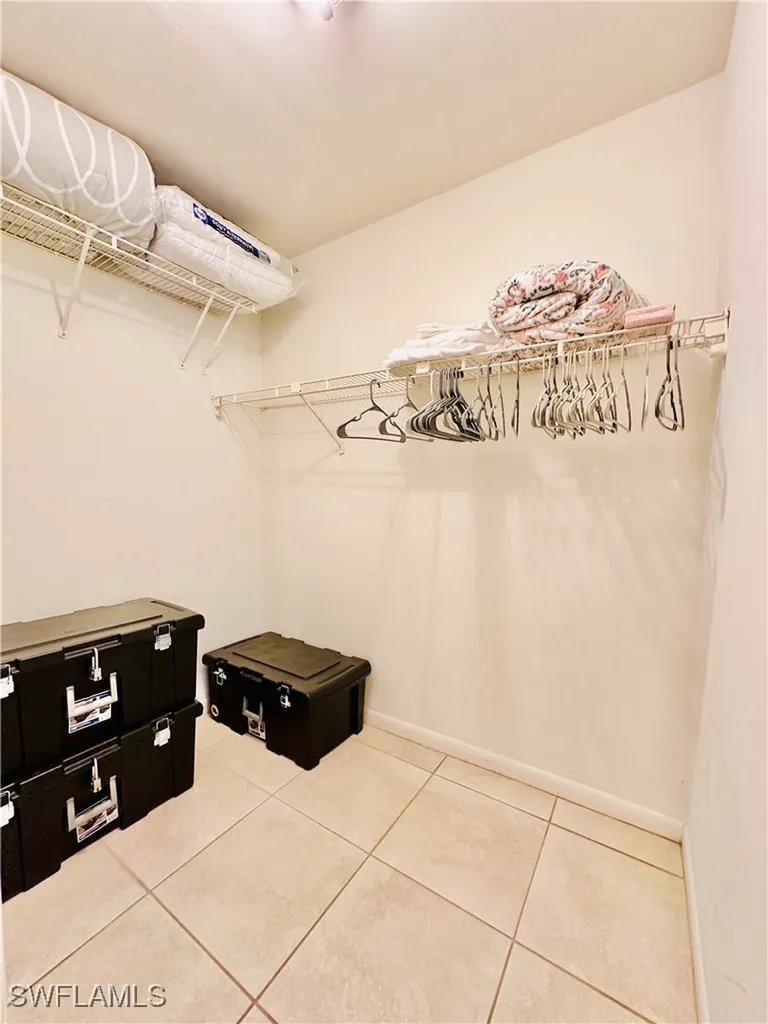 671 94th Avenue N Naples FL 34108