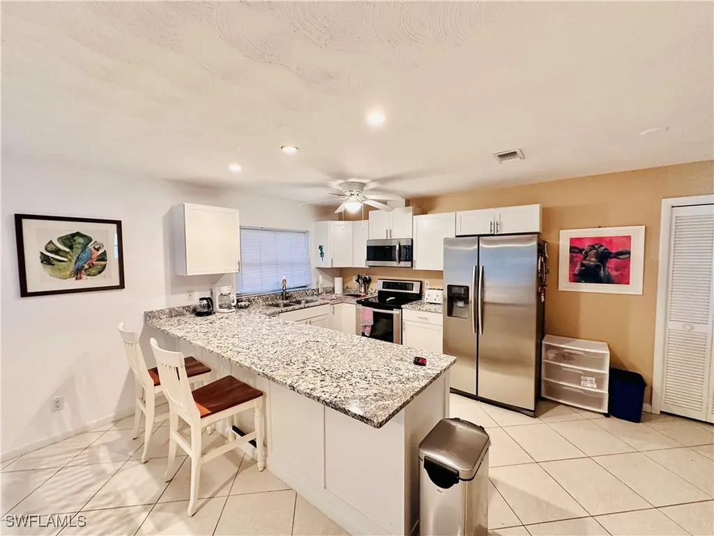 671 94th Avenue N Naples FL 34108