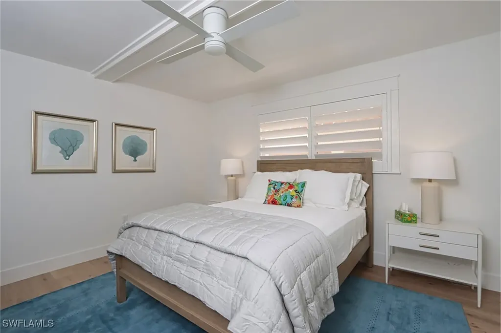 222 Harbour Drive Naples FL 34103