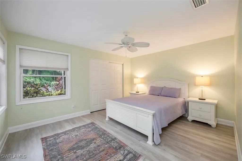 562 Cormorant Cove Naples FL 34113