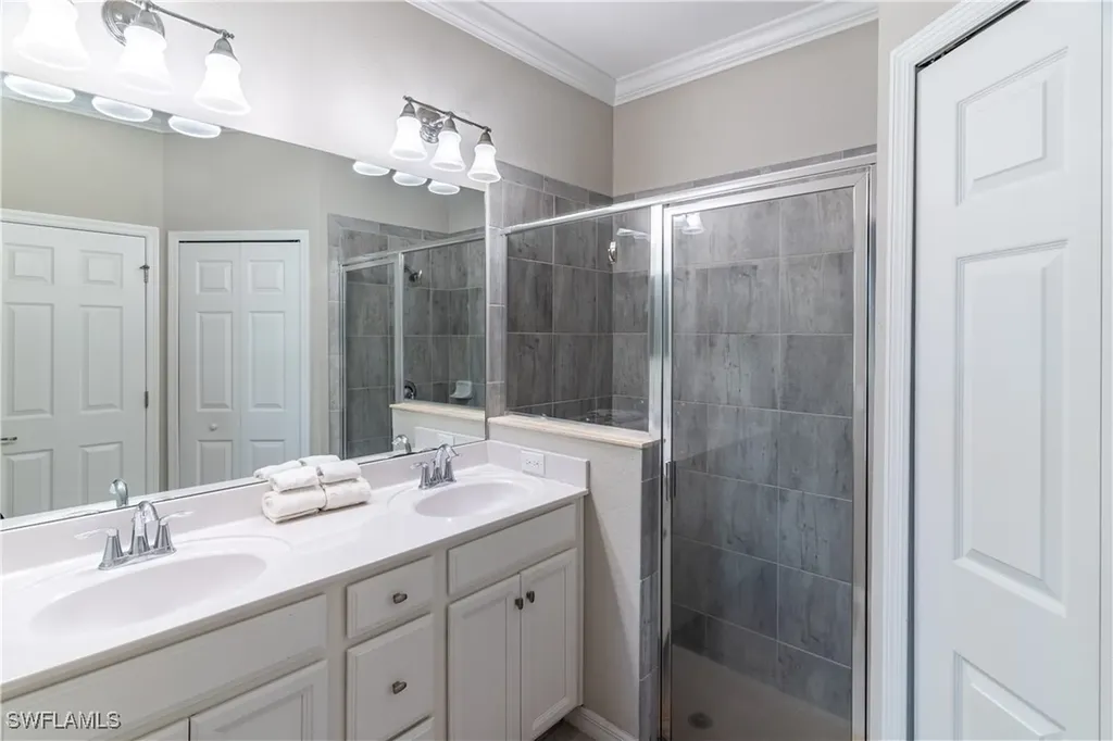 1414 Oceania Drive S Naples FL 34113