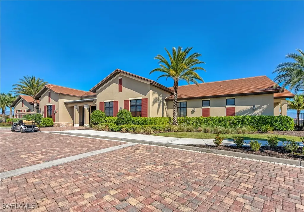 1414 Oceania Drive S Naples FL 34113