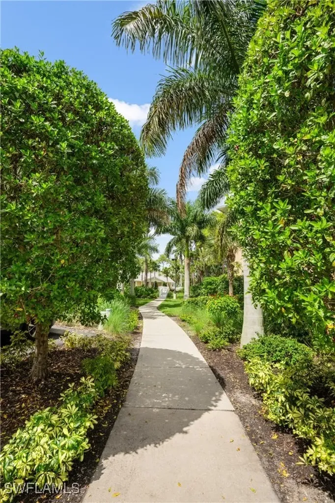 3001 Sandpiper Bay Circle Naples FL 34112