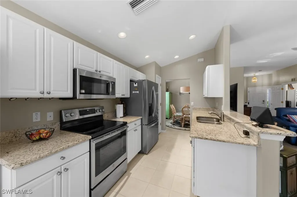 9534 Hemingway Lane Fort Myers FL 33913
