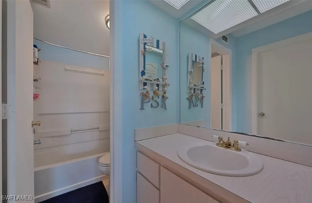 4092 Northlight Drive Naples FL 34112