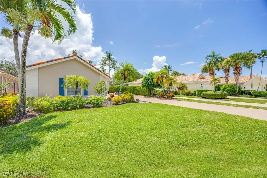 3500 Donoso Court Naples FL 34109