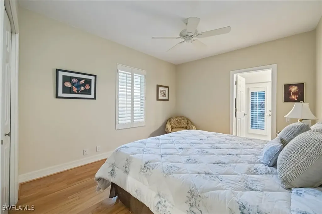 537 Wedgewood Way Naples FL 34119