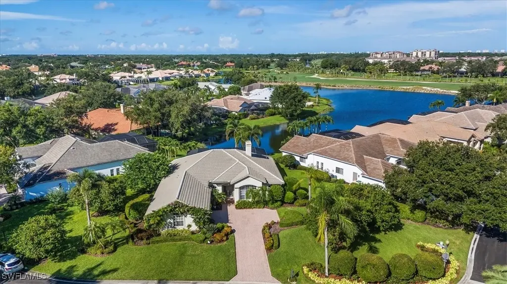 537 Wedgewood Way Naples FL 34119