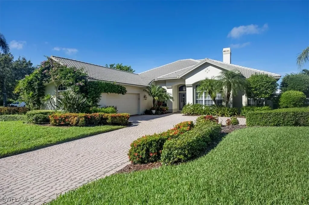 537 Wedgewood Way Naples FL 34119