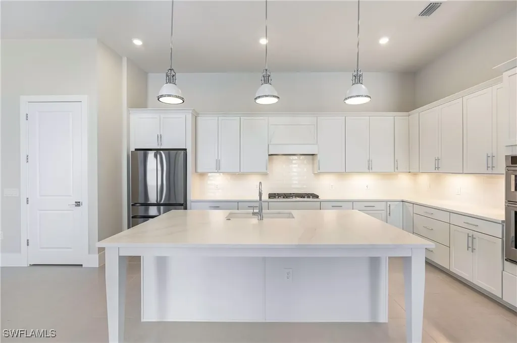 9446 Caymas Terrace Naples FL 34114