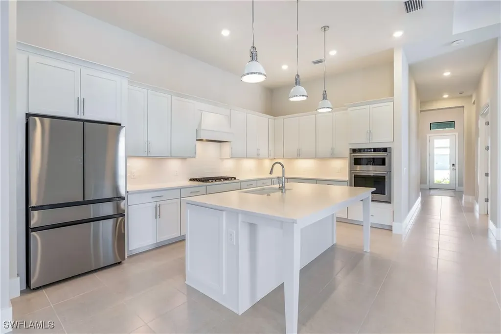 9446 Caymas Terrace Naples FL 34114