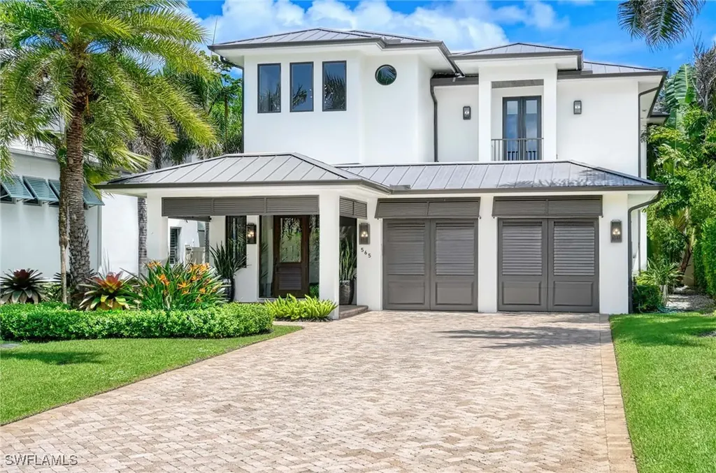 Naples FL, 565 Fairway Terrace