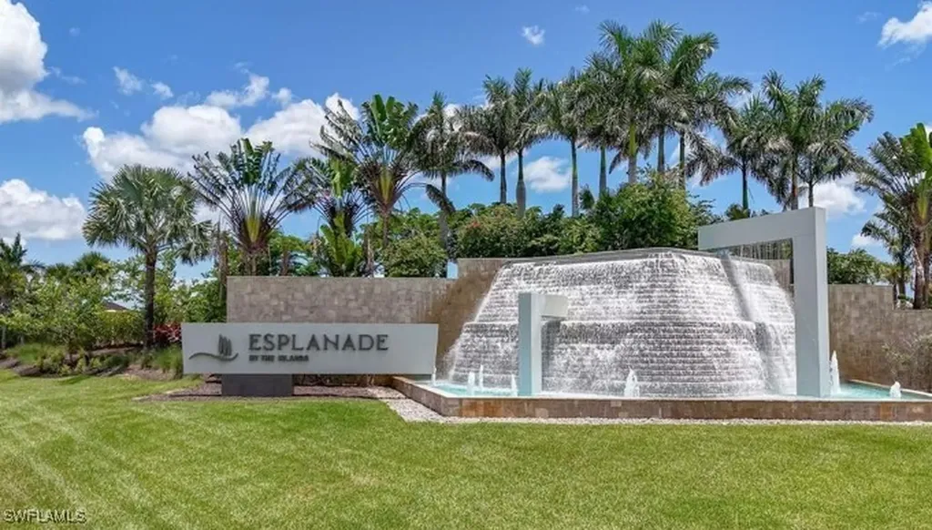 15335 Lucerna Street Naples FL 34114