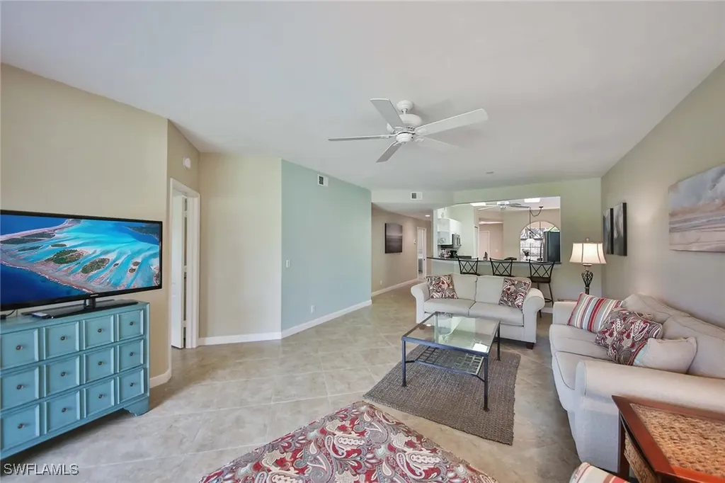 526 Lake Louise Circle Naples FL 34110