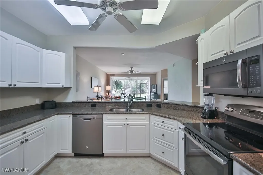 526 Lake Louise Circle Naples FL 34110