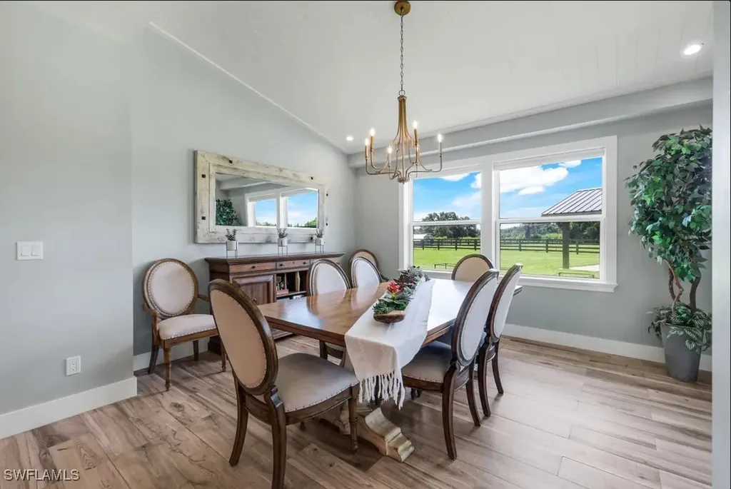 19080 Parkinson Road Alva FL 33920