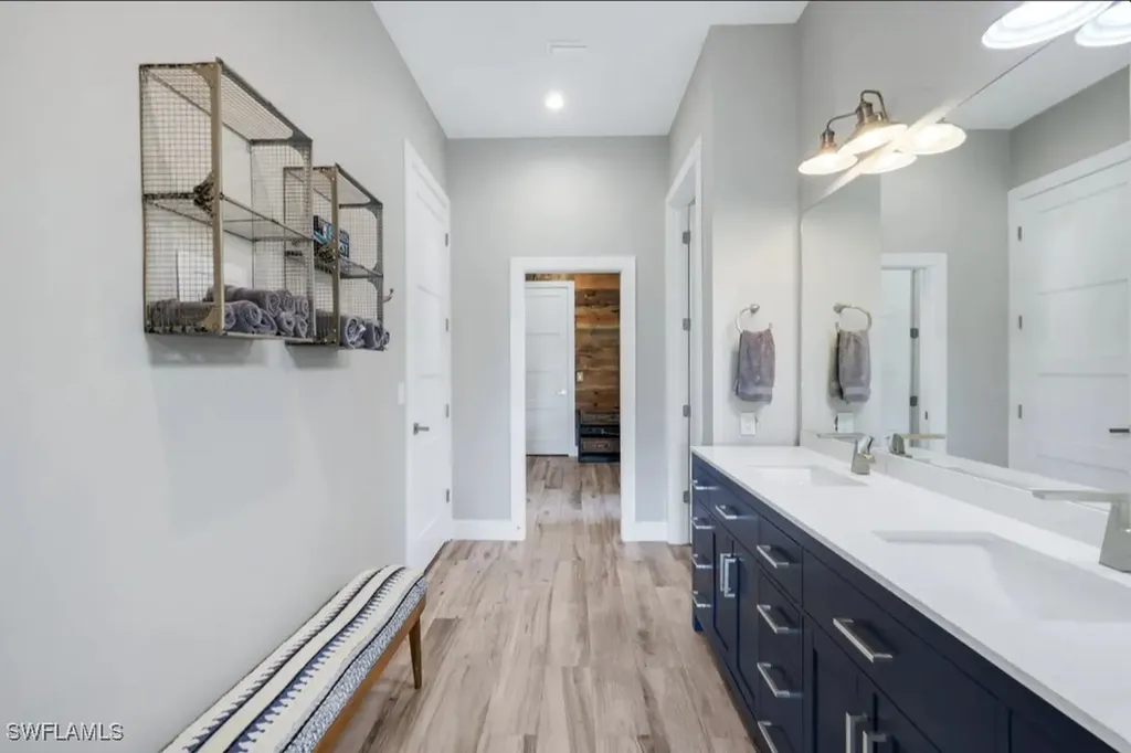 19080 Parkinson Road Alva FL 33920