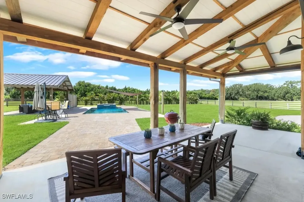 19080 Parkinson Road Alva FL 33920