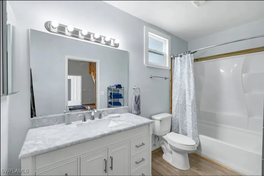 19080 Parkinson Road Alva FL 33920