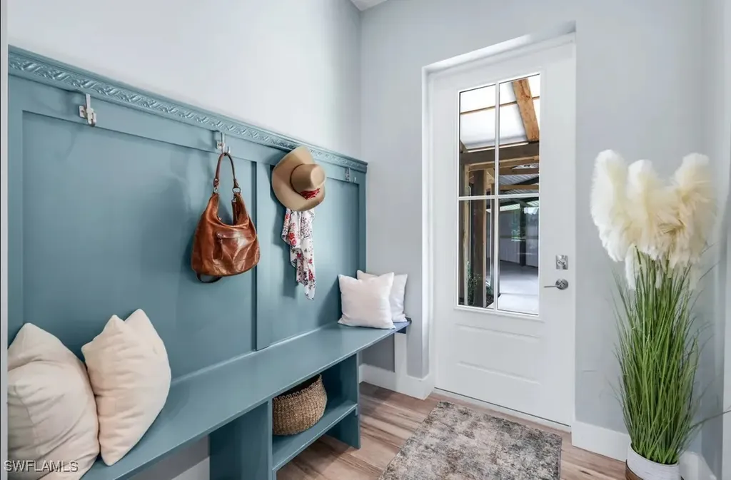 19080 Parkinson Road Alva FL 33920