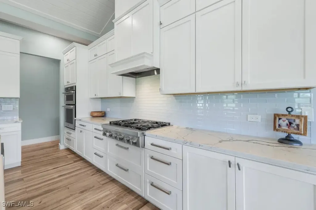 19080 Parkinson Road Alva FL 33920