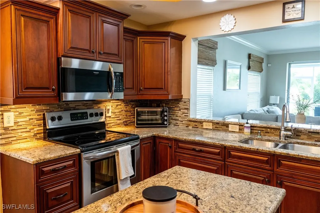 8340 Mystic Greens Way Naples FL 34113