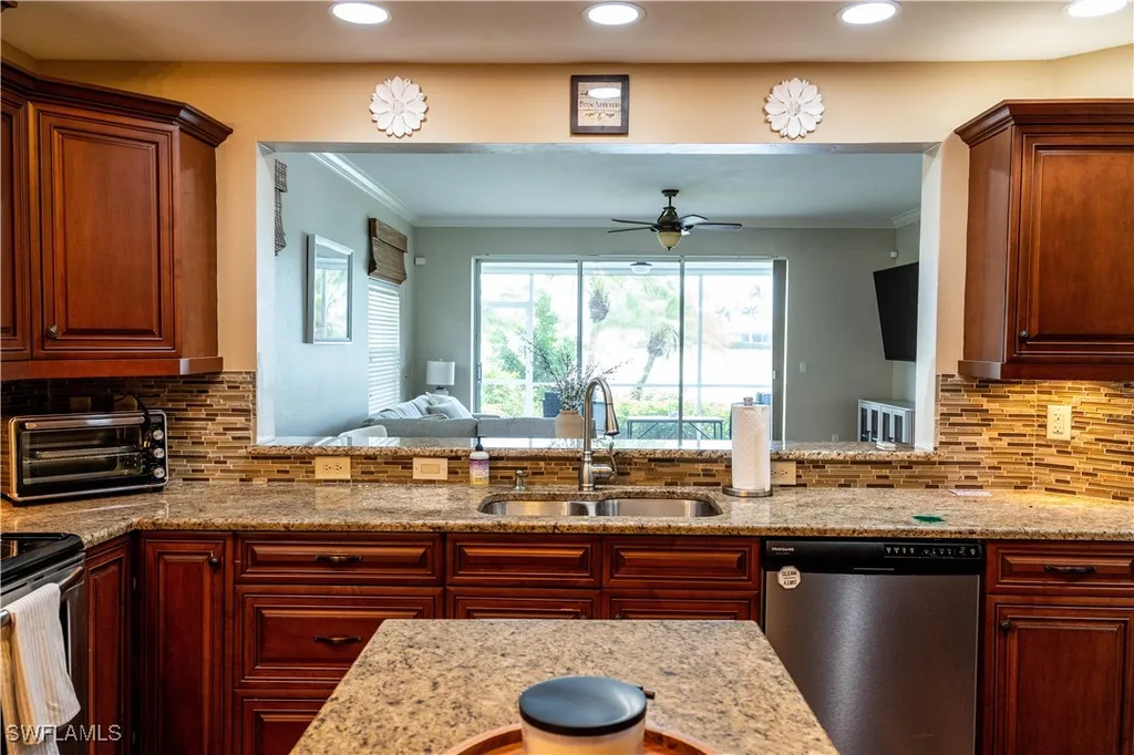 8340 Mystic Greens Way Naples FL 34113