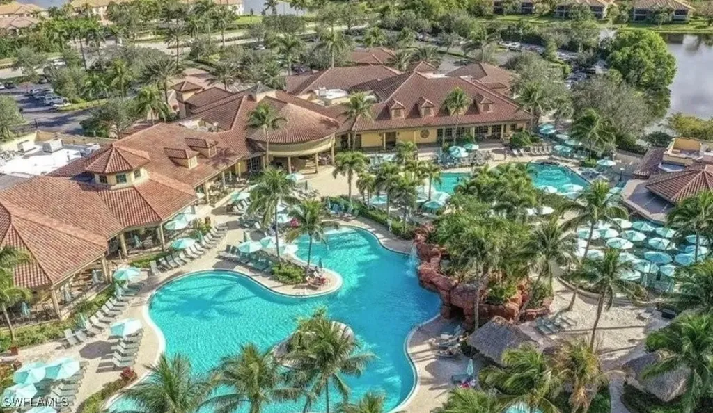 8340 Mystic Greens Way Naples FL 34113
