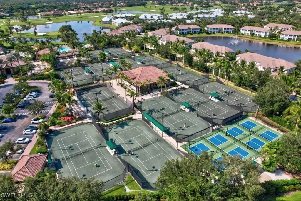 8340 Mystic Greens Way Naples FL 34113