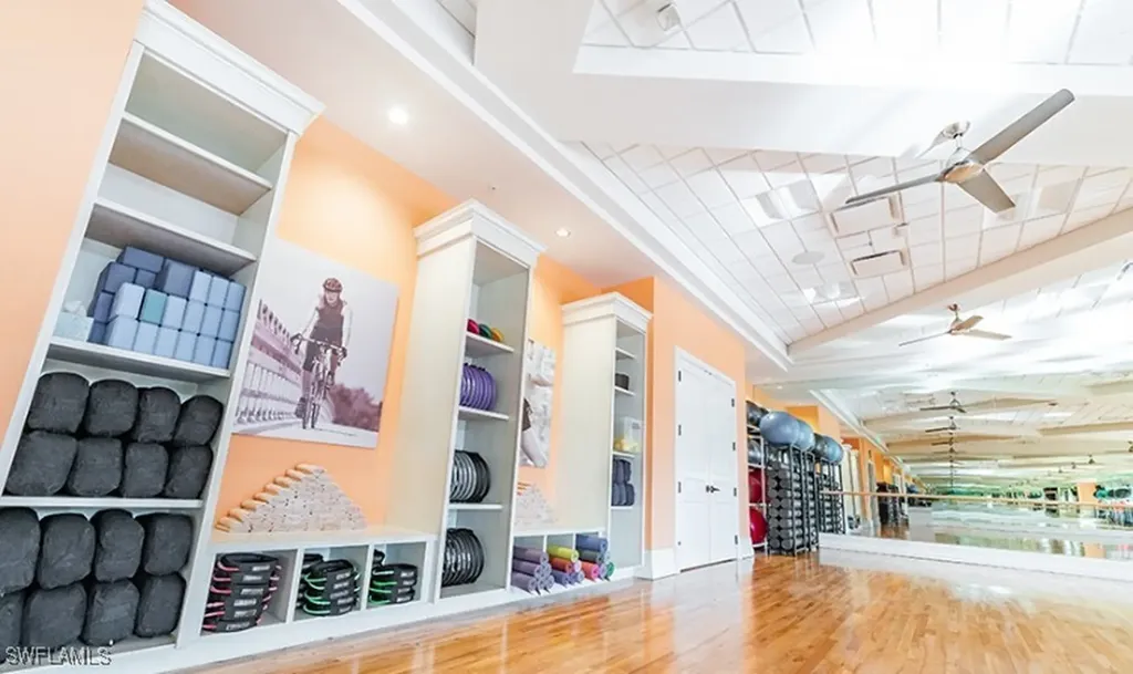 8340 Mystic Greens Way Naples FL 34113