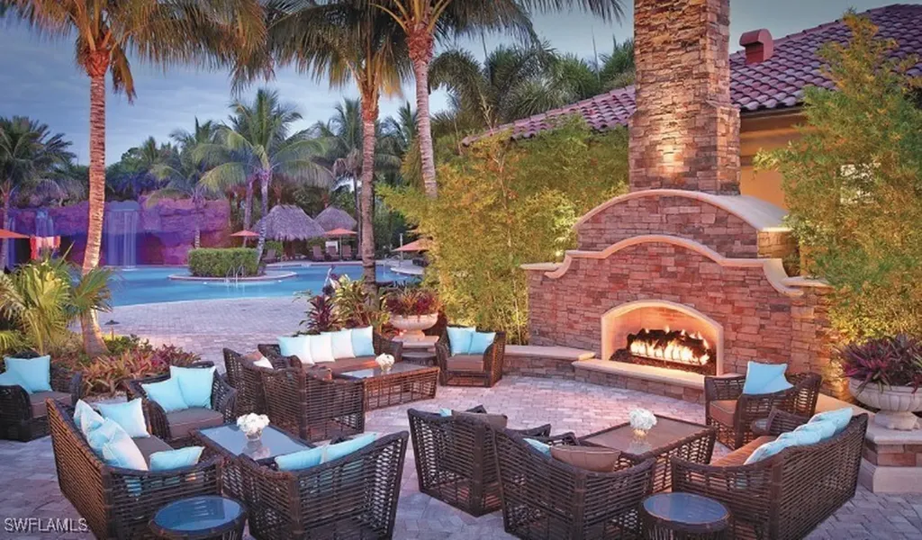8340 Mystic Greens Way Naples FL 34113