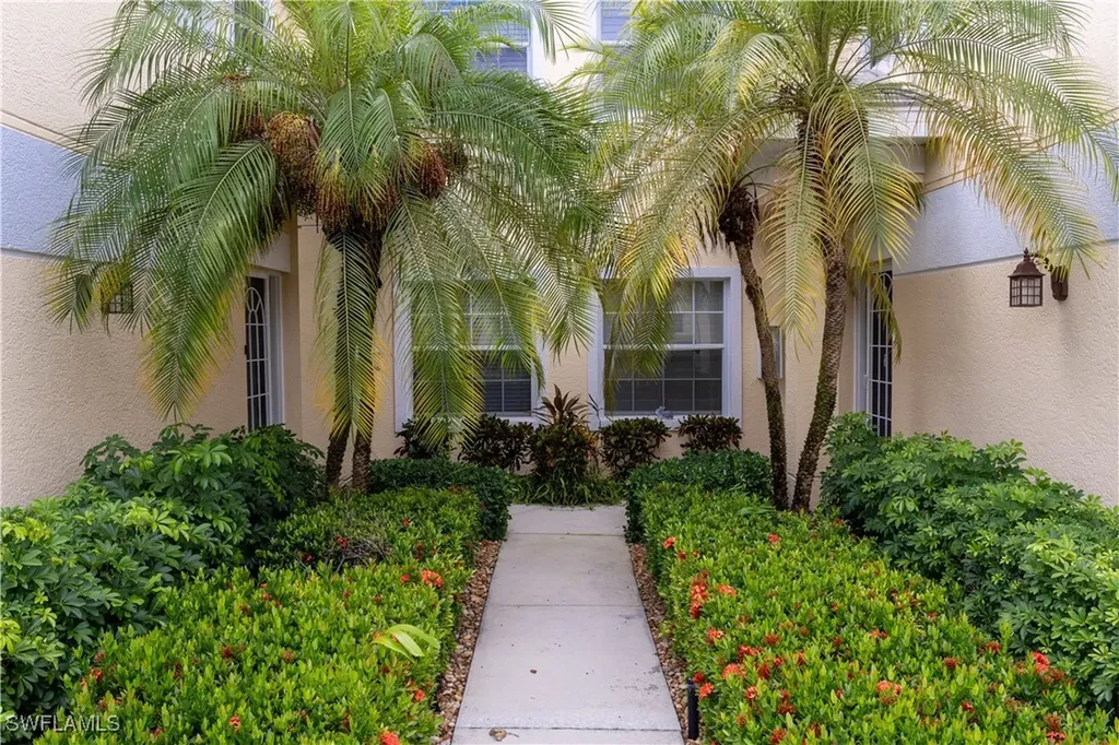 8340 Mystic Greens Way Naples FL 34113