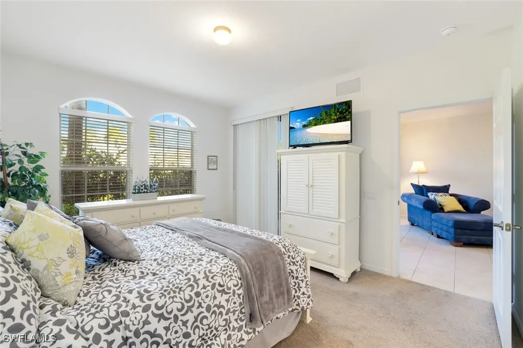 10049 Heather Lane Naples FL 34119