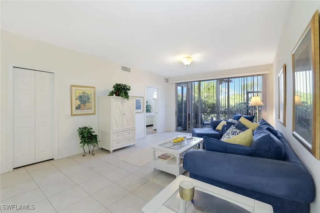 10049 Heather Lane Naples FL 34119