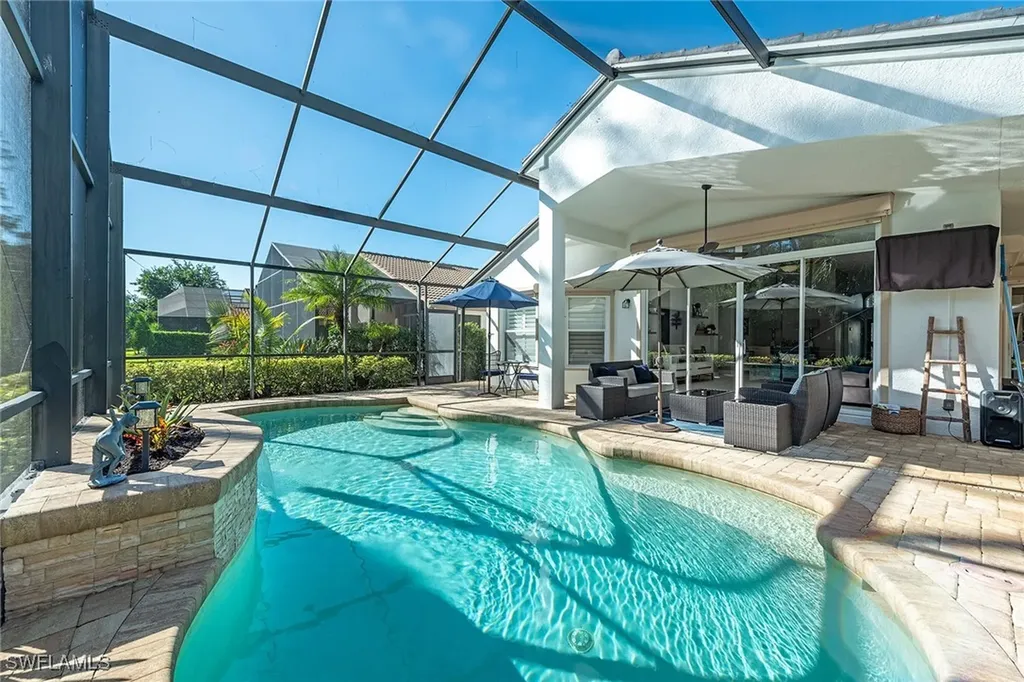2438 Butterfly Palm Drive Naples FL 34119