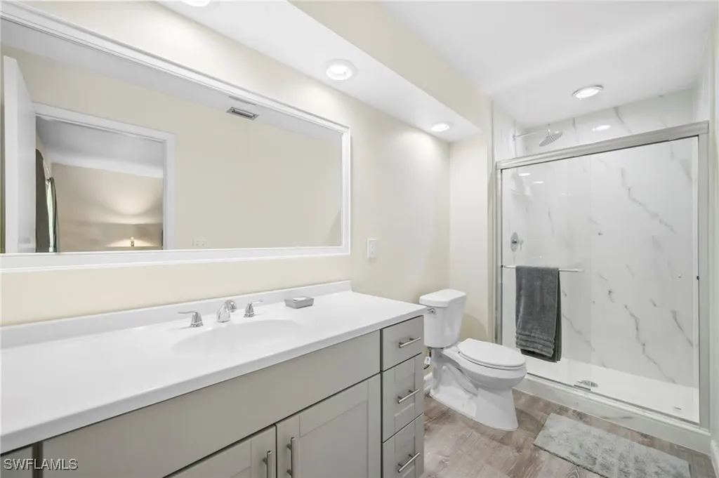 849 Palm View Drive Naples FL 34110