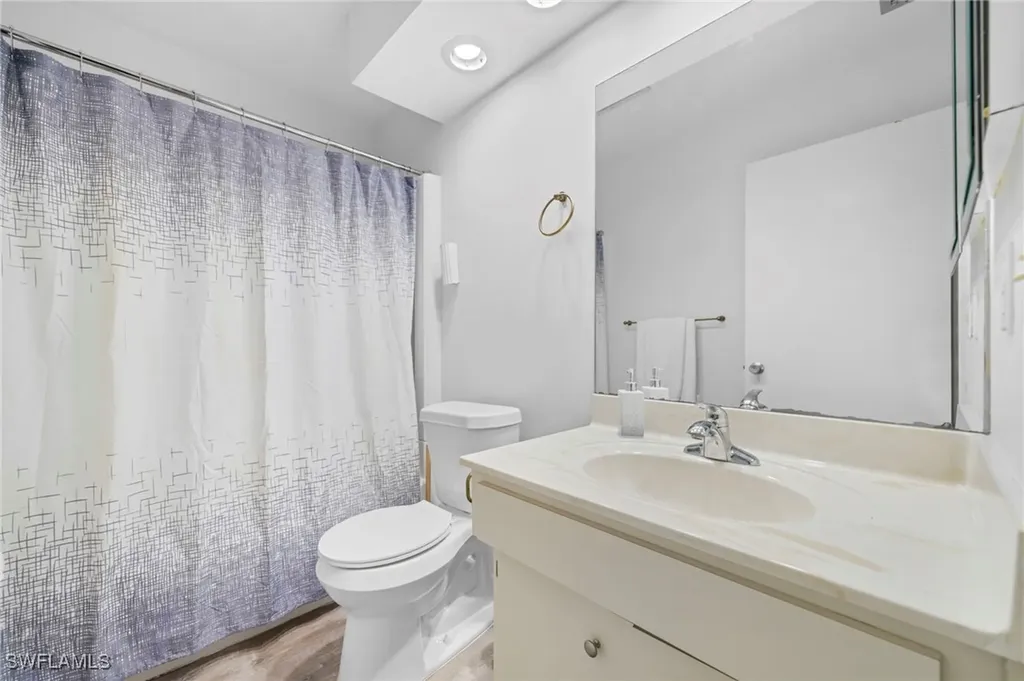 849 Palm View Drive Naples FL 34110
