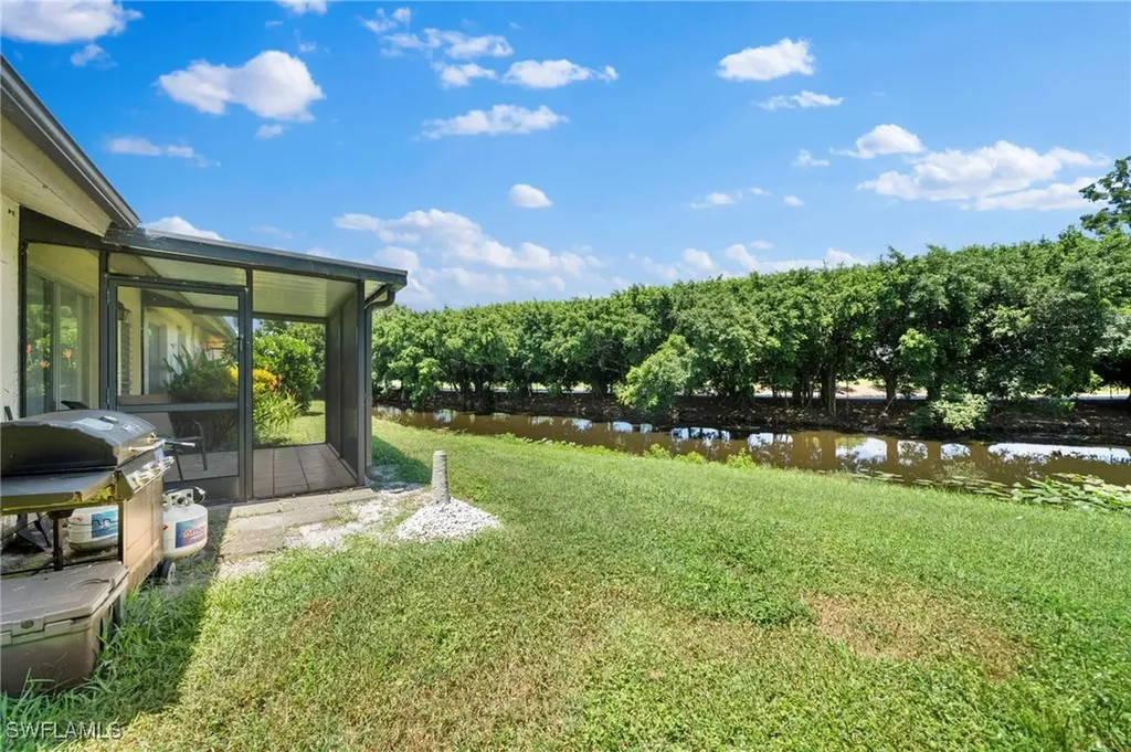 849 Palm View Drive Naples FL 34110