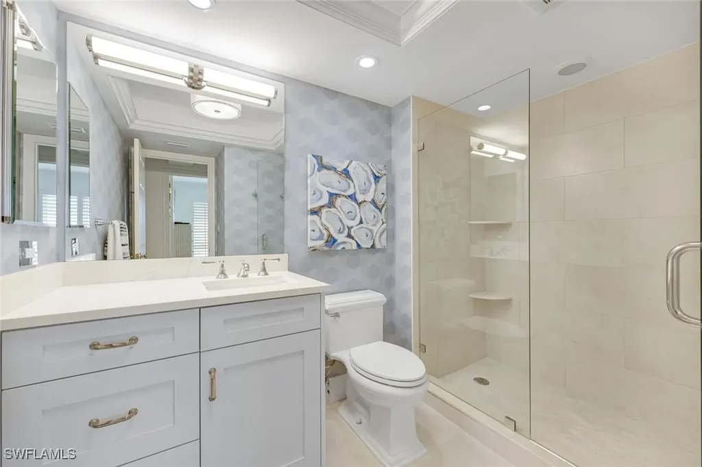250 Park Shore Drive Naples FL 34103