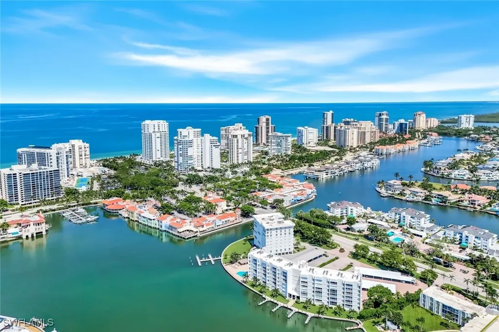 250 Park Shore Drive Naples FL 34103