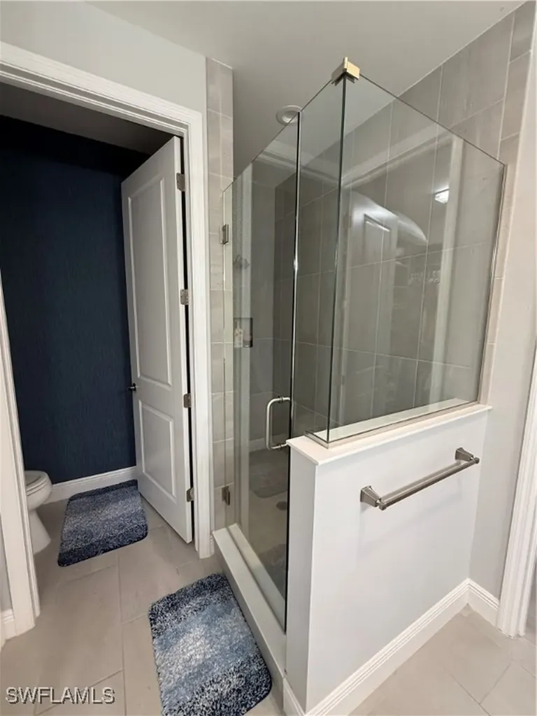 2543 Seychelles Drive Naples FL 34112