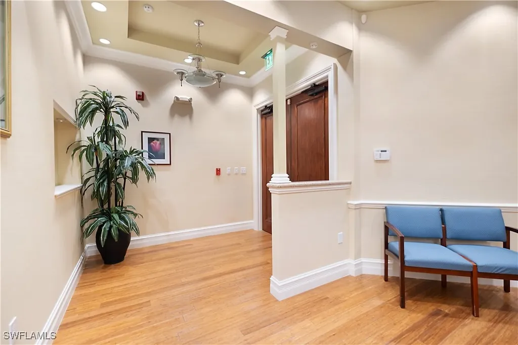 3021 Airport Road N Naples FL 34105
