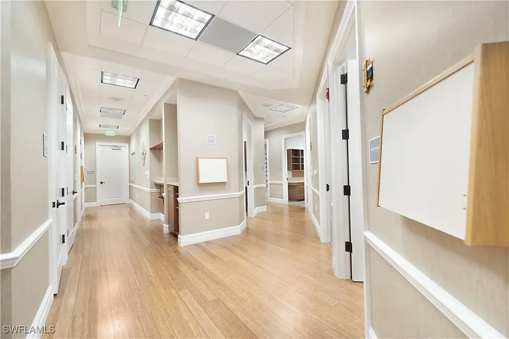 3021 Airport Road N Naples FL 34105
