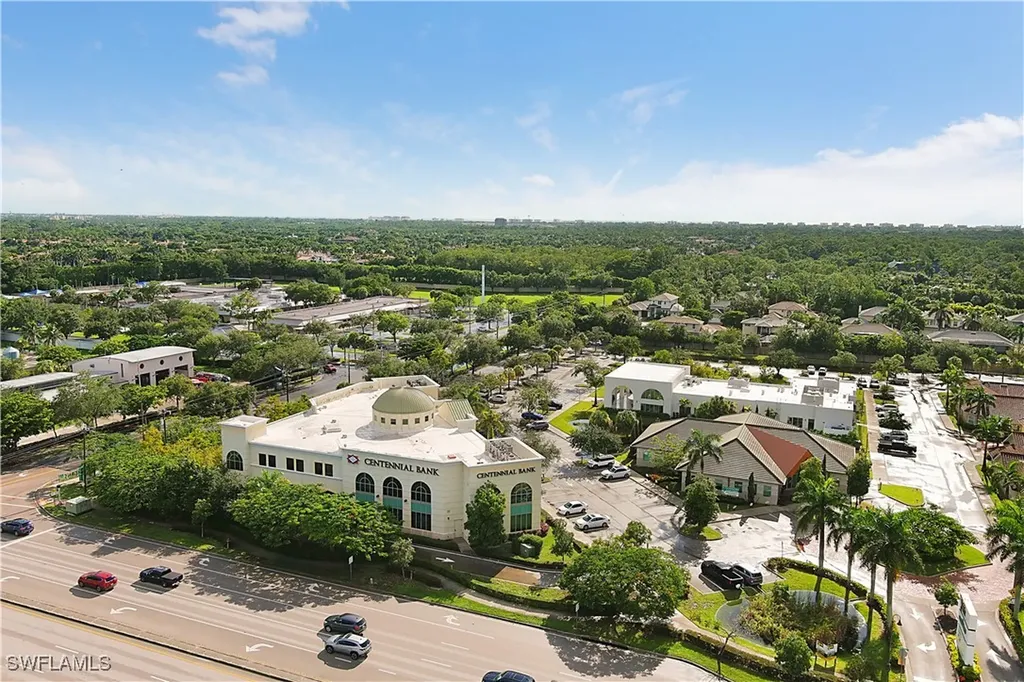 3021 Airport Road N Naples FL 34105