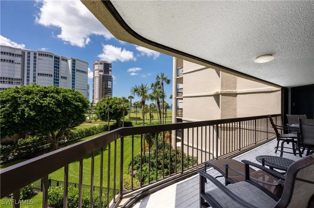 4551 Gulf Shore Boulevard N Naples FL 34103