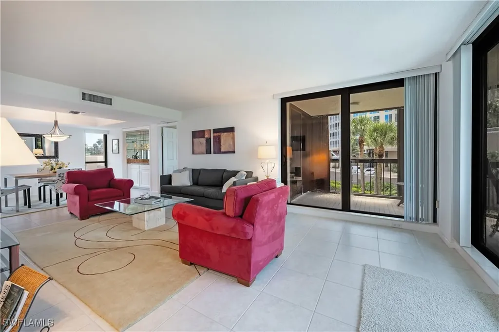 4551 Gulf Shore Boulevard N Naples FL 34103