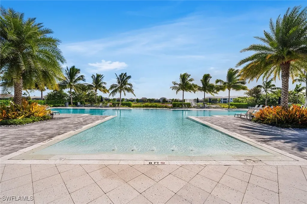 9020 Mayreau Way Naples FL 34114
